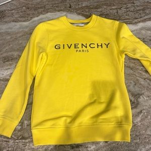 Kids Size 10 Authentic Givenchy Sweatshirt. Great Condition.
